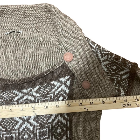 𝅺puella Brown Tribal Print Wool Blend Sweater w/Terracotta Buttons - Picture 6 of 8